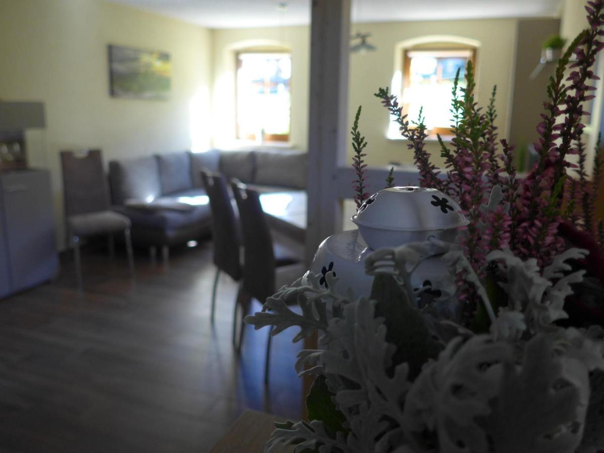 Ferienwohnung Aus-Zeit auf dem Lande Bad Gottleuba Exterior foto