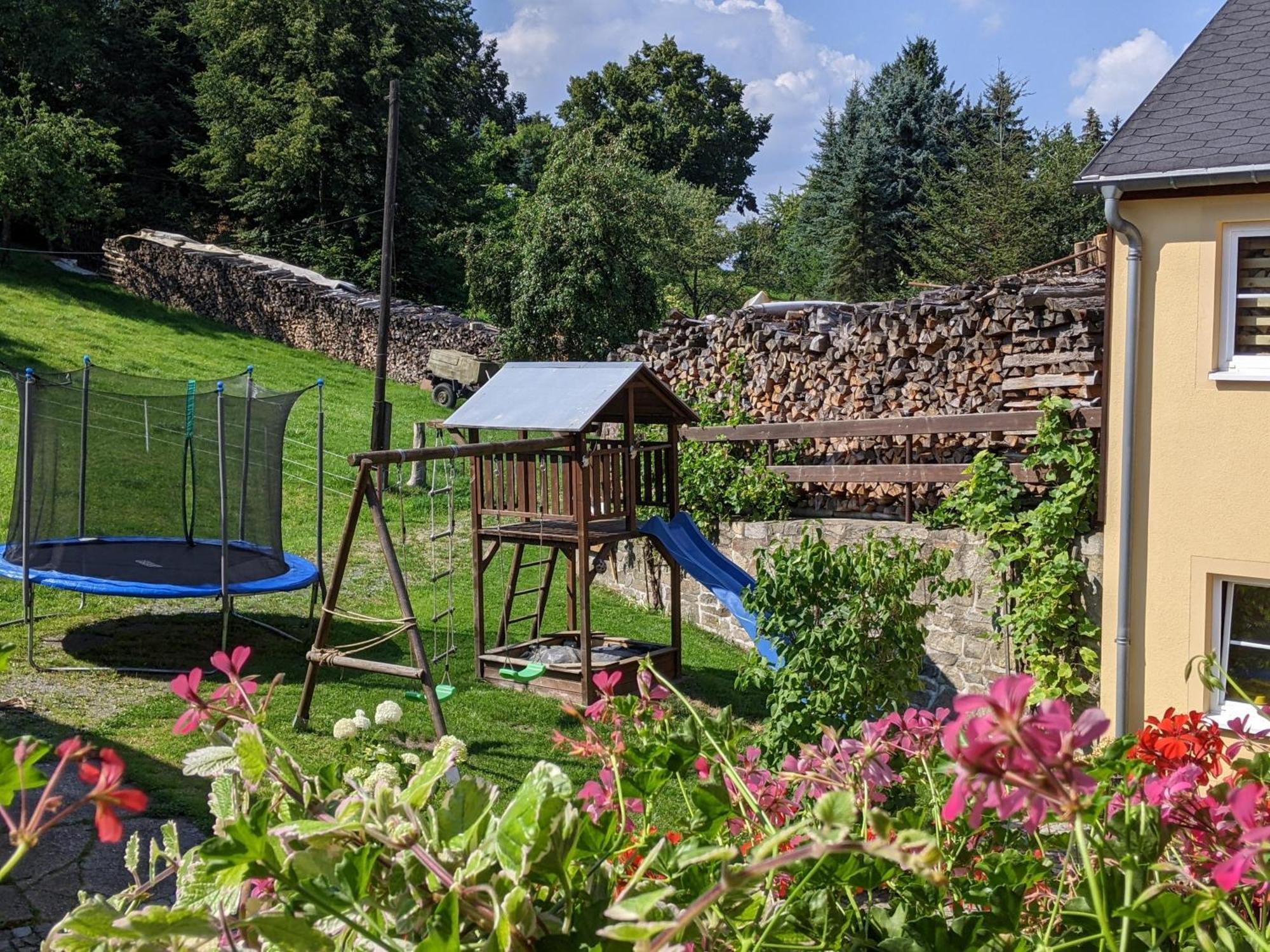 Ferienwohnung Aus-Zeit auf dem Lande Bad Gottleuba Exterior foto